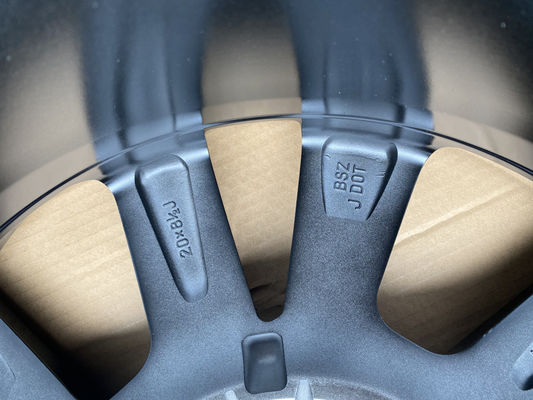 8.5J 20 Inch Aluminum Rims , ET58 Toyota Land Cruiser Alloy Wheels